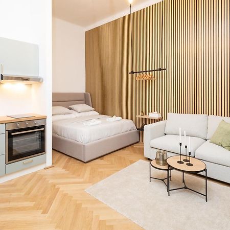 Charming Retreat Walking Distance From Town Centre Lejlighed Wien Eksteriør billede