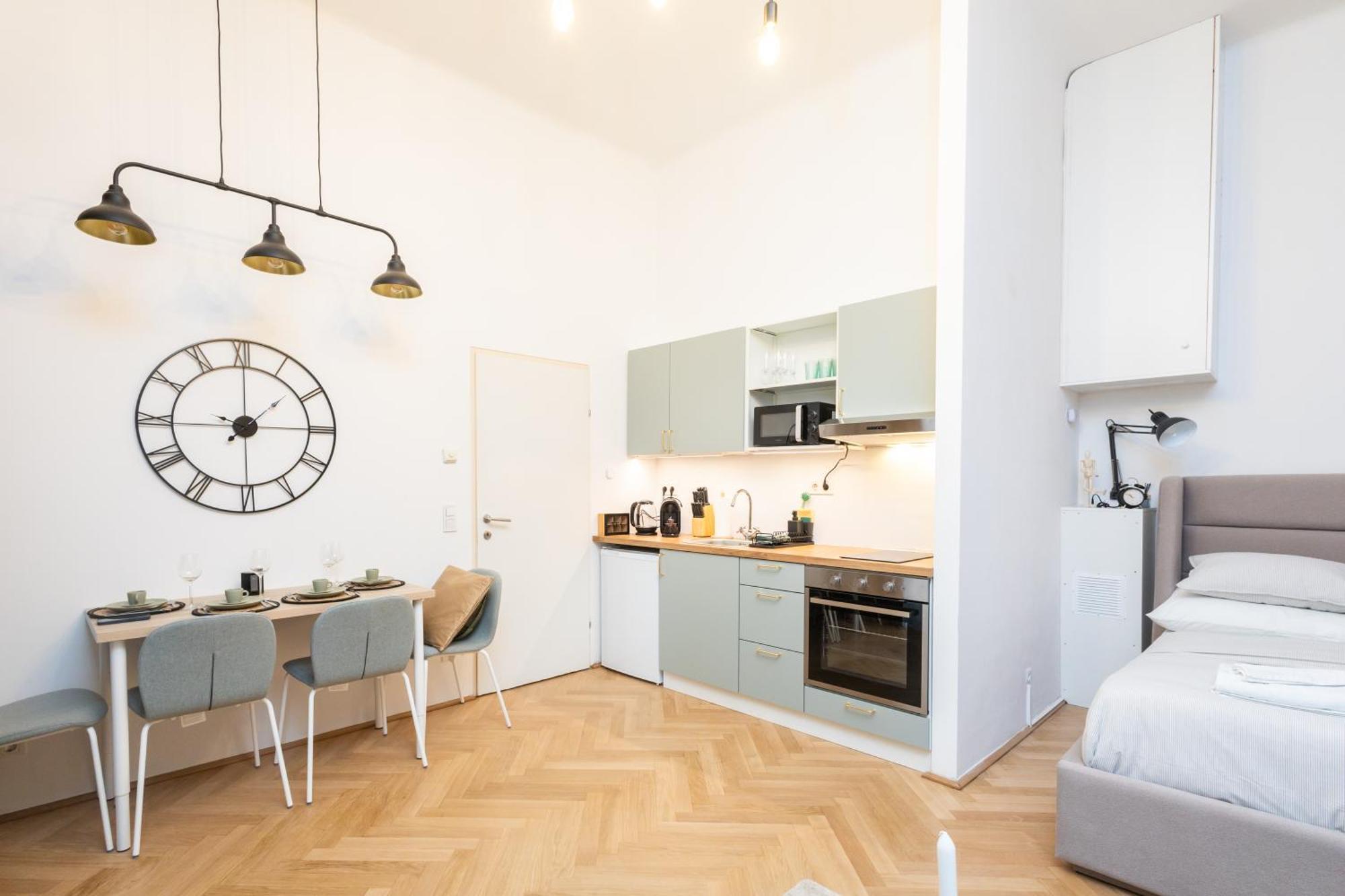 Charming Retreat Walking Distance From Town Centre Lejlighed Wien Eksteriør billede