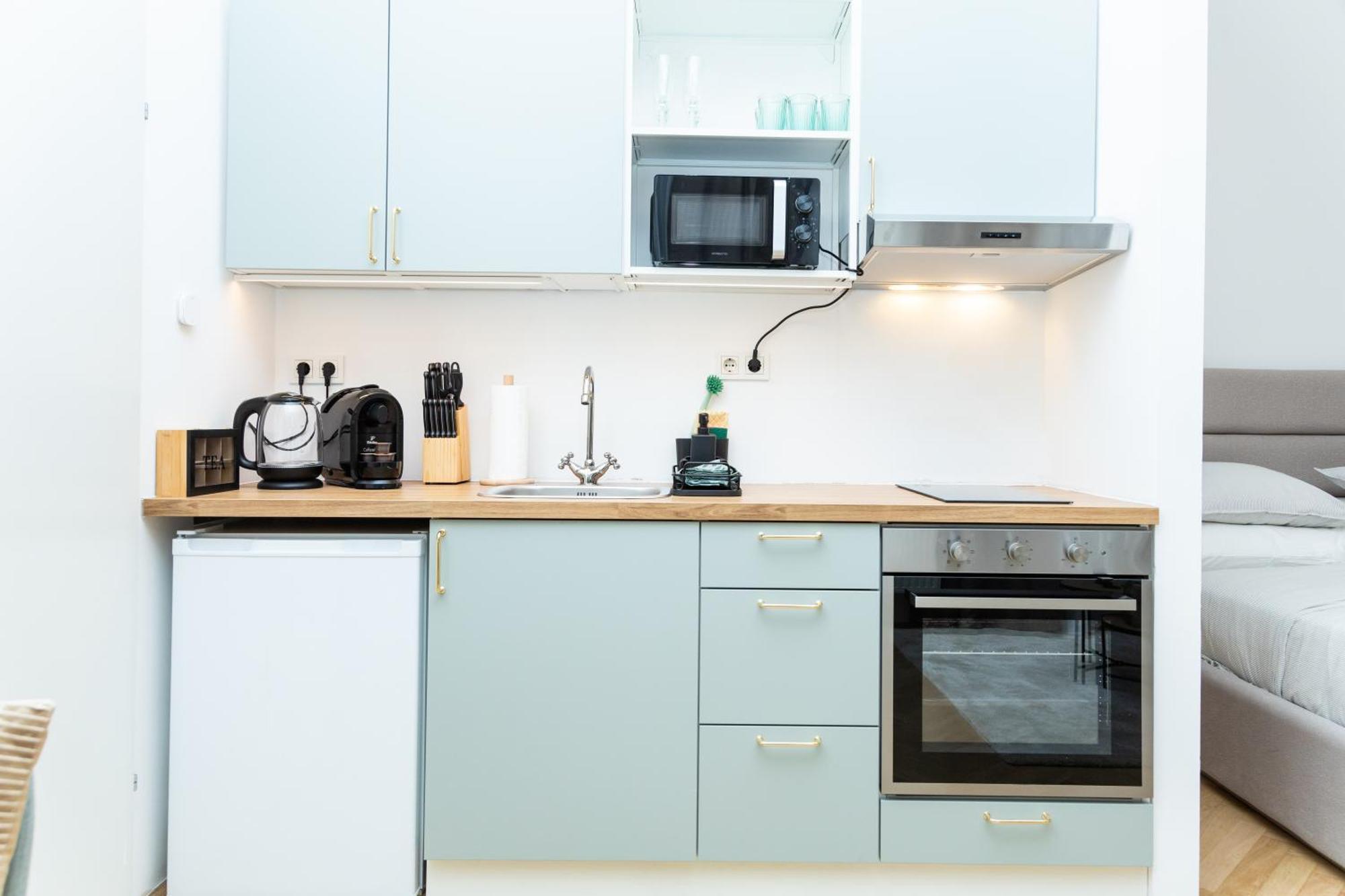 Charming Retreat Walking Distance From Town Centre Lejlighed Wien Eksteriør billede